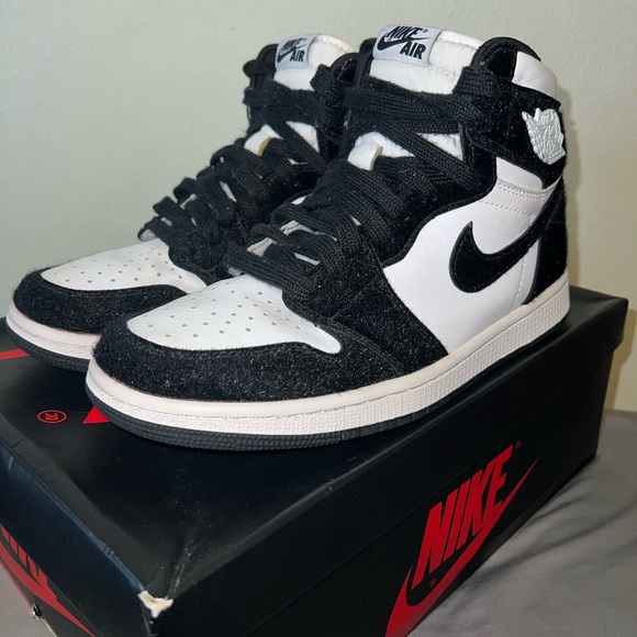Jordan 1 - Picture 2 of 12